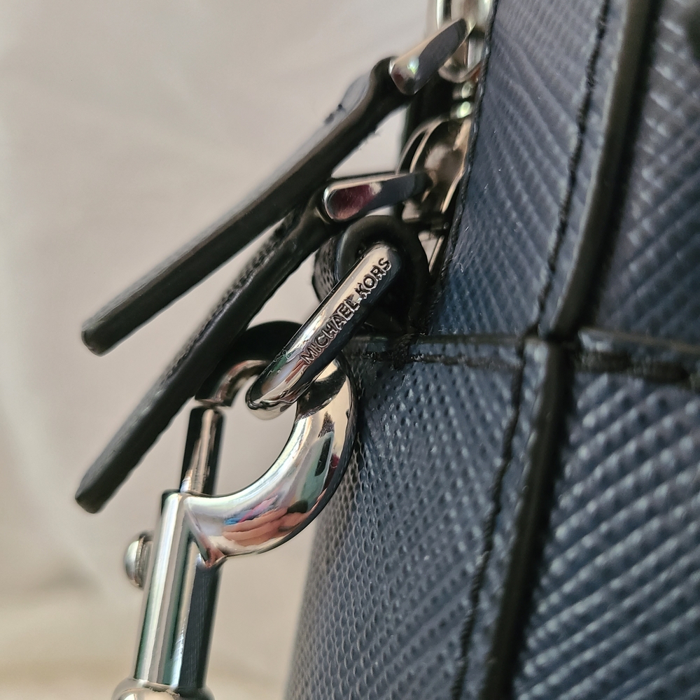 UNISEX Michael Kors Men’s Cooper Briefcase/Laptop Bag in Navy Saffiano Leather - Picture 3 of 11
